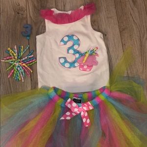 Mud pie 3T birthday shirt, tutu, and hair clips.